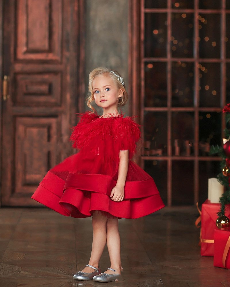 Girl's red feather dress