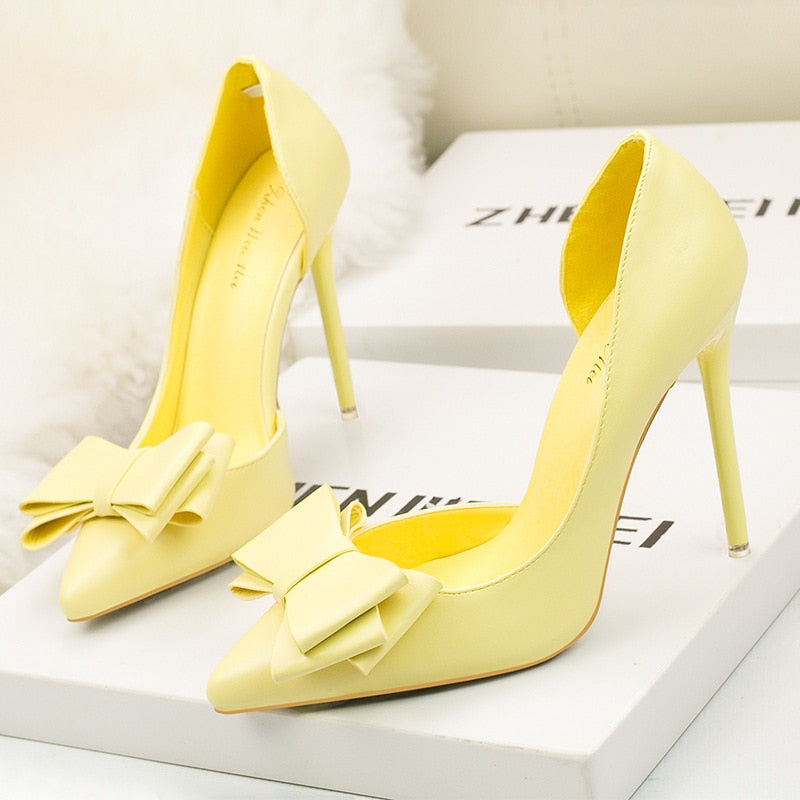 Spring high heels 2021 new female wild Korean version of the summer girl sexy side air pointed shallow mouth stiletto single shoes