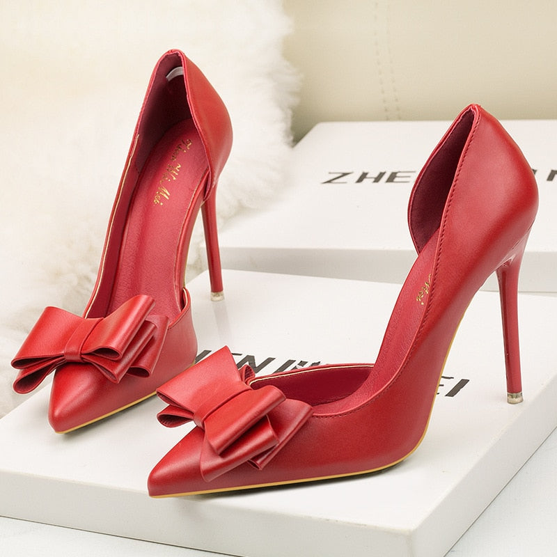 Spring high heels 2021 new female wild Korean version of the summer girl sexy side air pointed shallow mouth stiletto single shoes