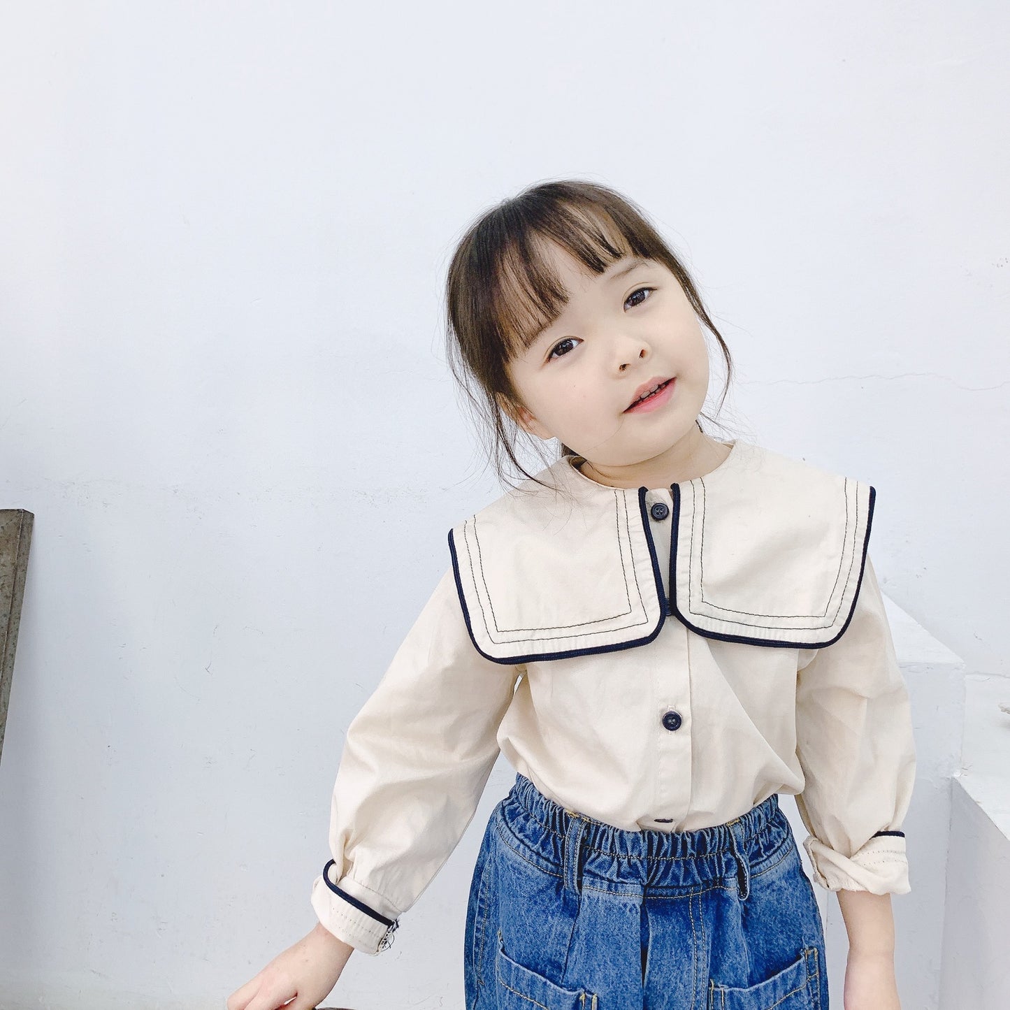 Girls big lapel shirt